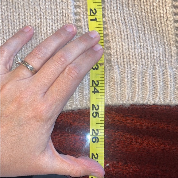 H&M Wool Alpaca Blend Cream Turtleneck Oversized Sweater - Picture 10 of 11